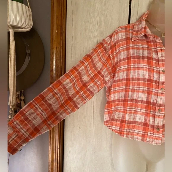 AEO top - Picture 7 of 12